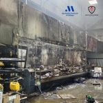 Extinguido un incendio en una nave industrial del Polígono Industrial Cantarranas de Coín (Málaga)