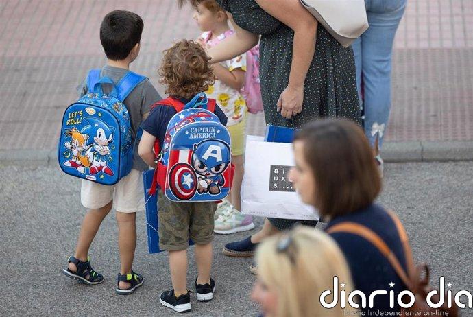 Familias de la pública afiman que el inicio del curso en Ceuta ha sido "tenso y difícil" aunque las aulas son "seguras"