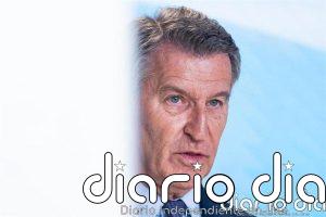 Feijóo traslada su solidaridad a Abascal tras su intento de agresión en Tarragona "por defender sus ideas"