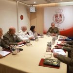 Felipe VI se reunió el lunes con Robles y autoridades militares para examinar la situación de Ceuta