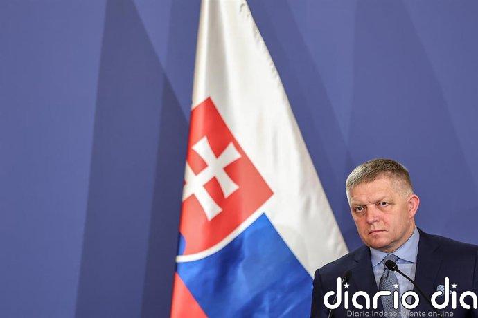 Fico advierte de que "Alemania no comete errores pequeños" y teme una guerra con Rusia para encubrir