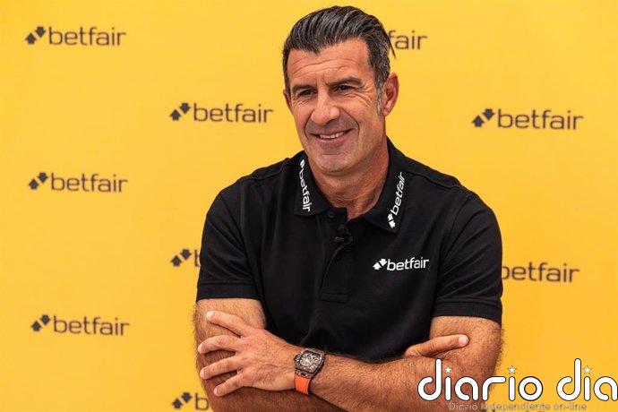Figo: "El Real Madrid ha fichado muy bien, más por necesidad que por nombres"