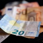Funcas prevé que la inflación escale al 4,9% en septiembre y se mantenga por encima del 4% en próximos meses
