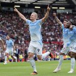 Haaland da el derbi de Manchester a un City con diez más de una hora