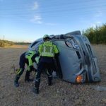 Herido un hombre de 74 años al salirse de la vía y volcar en Olite