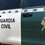 Herido un trabajador con la trampilla de un camión en La Puebla de Montalbán