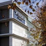 Indra prescinde de cinco directivos de Escribano y fusiona departamentos para la nueva era Simón-Recasens