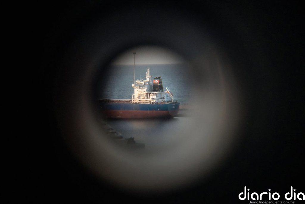 Interceptado en el estrecho de Ormuz un superpetrolero saudí tras un "incidente" con "fuerzas militares"