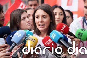 Irene Montero avisa de que no aceptará un "trágala" con el RD de Vivienda y apoyará que se prolongue la acampada de Sol
