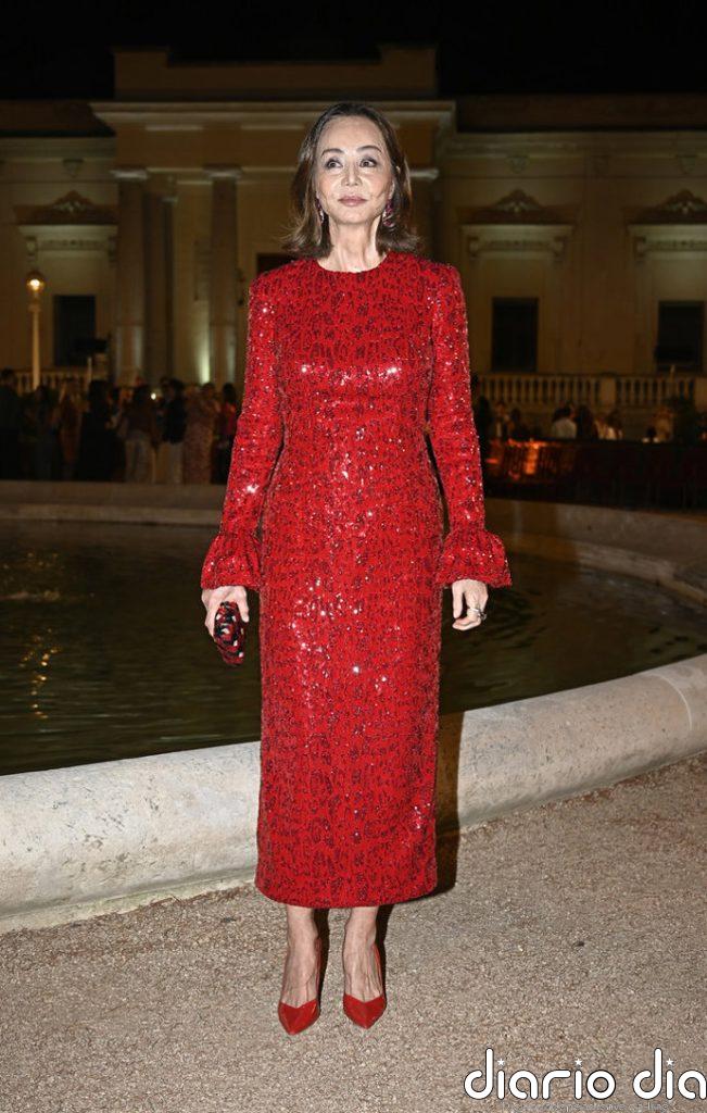 Isabel Preysler deslumbra en su reaparición en la MBFW Madrid: "Ser abuela es lo mejor que te puede pasar"