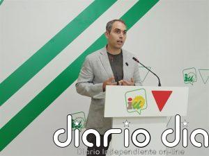 IU condena el desahucio a Mari Carmen en Madrid y pide "pararles los pies a los especuladores"