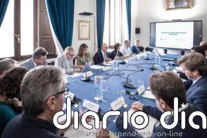 Junta y Ayuntamiento de Málaga acuerdan crear una comisión de transporte y movilidad para avanzar en proyectos