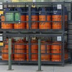 La bombona de butano sube casi un 5% y se encarece hasta los 18,84 euros a partir de mañana martes