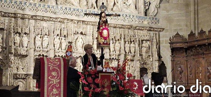 La catedral de Huesca celebra con devoción la fiesta del Santo Cristo de los Milagros