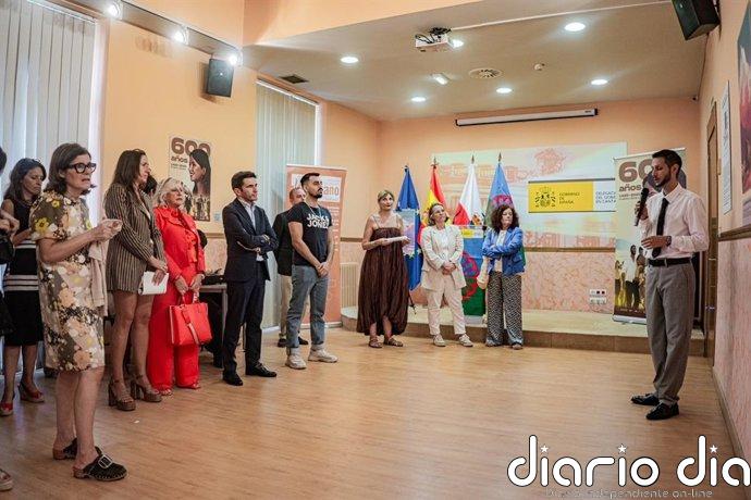 La Delegación reivindica la historia, memoria y cultura del pueblo gitano con la muestra 'Itinerancias: El Viaje Rom'