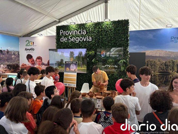 La Diputación de Segovia contará con un espacio de 27 m2 en NaturCyL para mostrar el "potencial" de la provincia