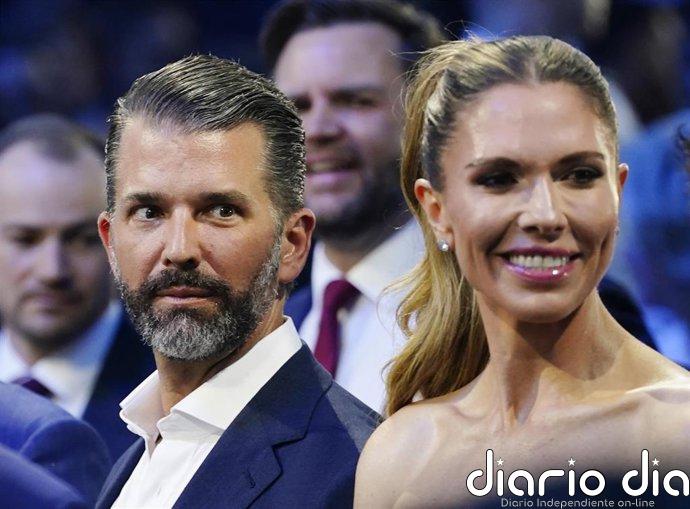 La esposa de Trump Jr. reconoce que un empresario cercano a Putin les pagó fiestas, pero no su boda