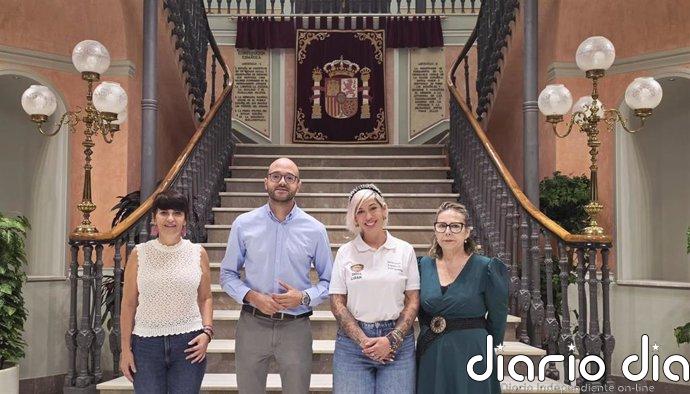 La estilista albaceteña Inma Liñán participará en el OMC Hairworld World Cup 2026 y recibe apoyo de la Diputación