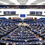 La Eurocámara apunta a la regularización por la entrada masiva a Ceuta y avisa a Marruecos de la soberanía de España