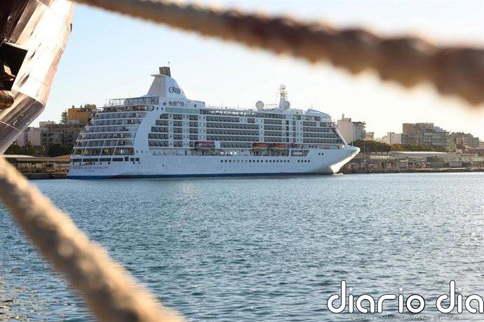 La flota de cruceros acelera su transición ambiental y reduce un 19,4% sus emisiones de CO2 por barco