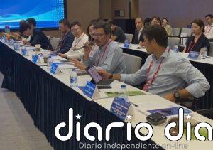 La Junta firma un acuerdo de confidencialidad con una empresa china interesada en implantarse en Extremadura