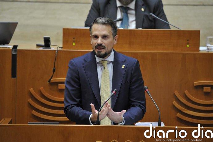 La Junta subraya que el Infoex cuenta ahora con más medios y personal que en el último año de gobierno del PSOE