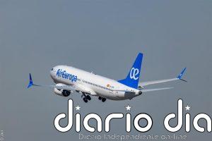 La lista del overbooking estival: la aerolínea española que encabeza la lista y recomendaciones de compensación