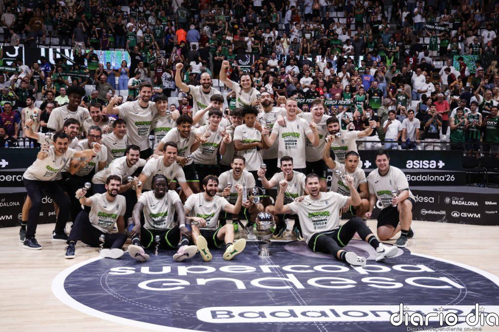 La Penya arrolla al Barça en 'su' Supercopa