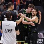 La 'Penya' arrolla al Baskonia y luchará por 'su' Supercopa