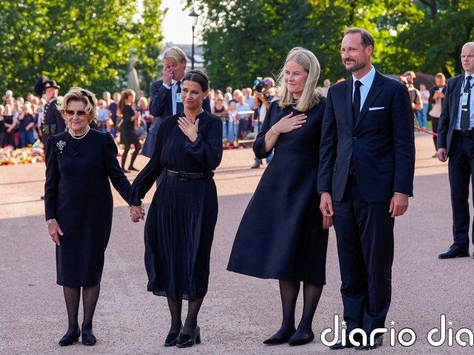 La Reina Mette-Marit, gran ausente en la jura de Haakon VIII como nuevo Rey de Noruega