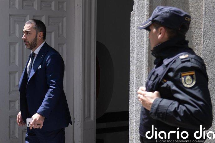 La UCO solicita al juez bloquear cuentas de empresas portuguesas de Aldama y su socio en el 'caso hidrocarburos'