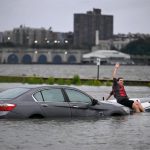 Las alertas meteorológicas se activan en EEUU por un fuerte temporal y en México por el huracán Polo