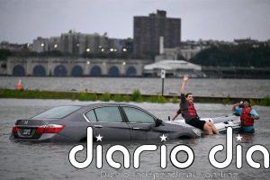 Las alertas meteorológicas se activan en EEUU por un fuerte temporal y en México por el huracán Polo