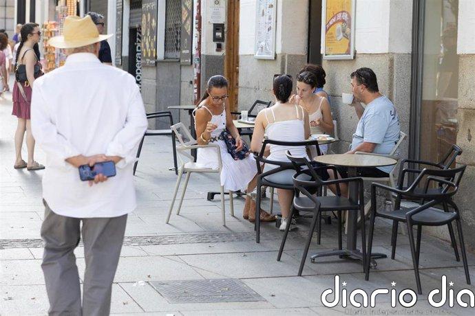 Las ventas del sector servicios aumentan en Andalucía un 4,5% en julio
