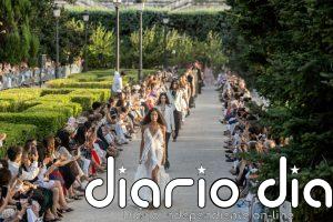 Los Jardines de Sabatini de Madrid se visten de moda al caer el sol