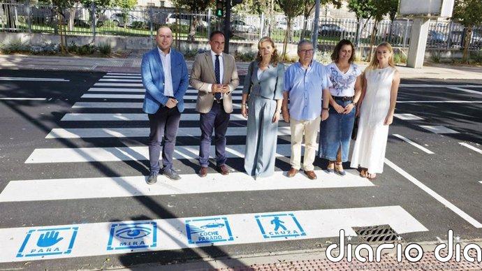 Los pasos de cebra de los entornos de los colegios de Salamanca incorporan pictogramas