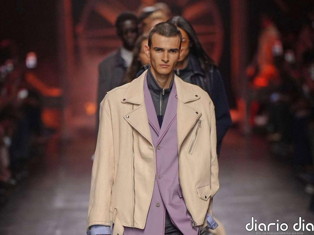 Los robots se convierten en modelos y desfilan en la Fashion Week de Milán