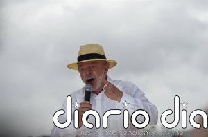 Lula afirma que Trump y EEUU "perderán" si "meten la mano" en las elecciones brasileñas