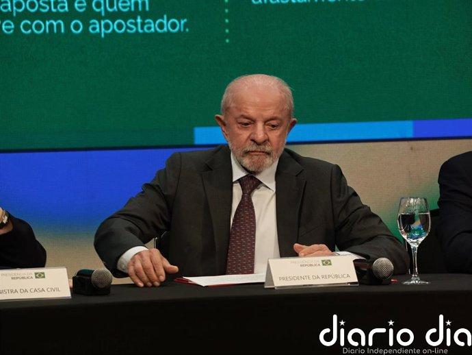 Lula prohíbe las apuestas en línea en Brasil a nueve días de las elecciones y las tilda de "cáncer"