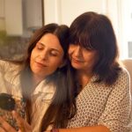 Malasmadres y Cinfa visibilizan a mujeres que conviven con la enfermedad y los cuidados en 'Ellas Cuentan'