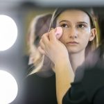 Mara Fervi, maquilladora, da los trucos para lucir una base de maquillaje perfecta: "Una buena hidratación es clave"