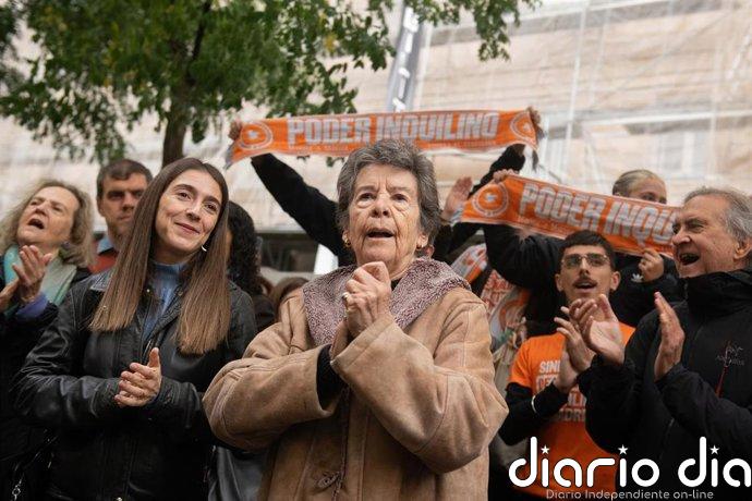 Maricarmen, una vecina de 87 años de Retiro, se enfrenta este miércoles a su cuarto intento de desahucio