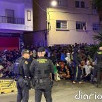 Más de 2.000 migrantes vuelven a las playas ceutíes de Trampolín y Benítez tras quedar fuera del campamento del Puerto