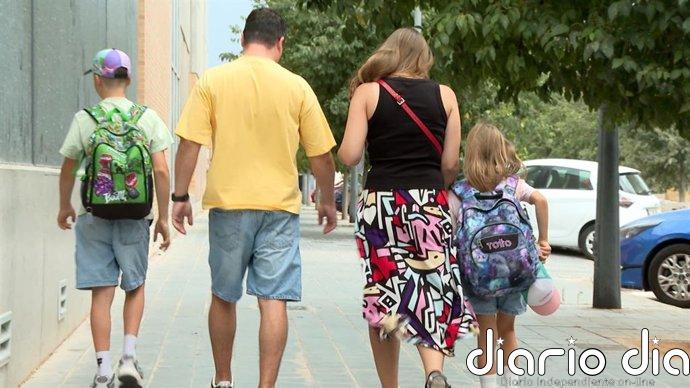 Más de 808.000 alumnos vuelven al cole en la Comunitat Valenciana en un curso marcado por "reivindicación y esperanza"