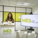 MÉS propone implantar un sistema de préstamo y reutilización de material escolar para reducir gastos a las familias