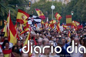 Miles de andaluces se movilizan por Ceuta y reivindican la unidad de España con un apoyo "firme y sin fisuras"