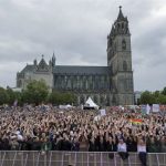 Miles de manifestantes por la democracia en víspera de las regionales de Sajonia-Anhalt con AfD como favorita