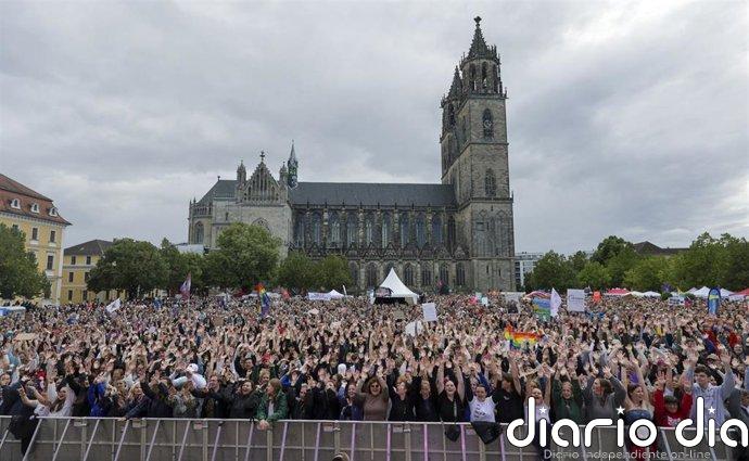 Miles de manifestantes por la democracia en víspera de las regionales de Sajonia-Anhalt con AfD como favorita