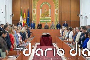 Mónica Morales toma posesión como parlamentaria del PP-A tras la renuncia al escaño de la consejera Carmen Castillo