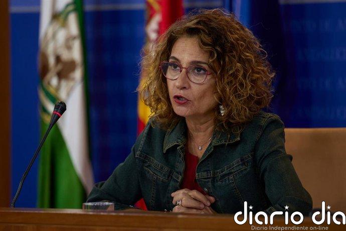 Montero (PSOE-A) traslada su pésame a Paco Téllez y a su familia por el fallecimiento de su hijo
